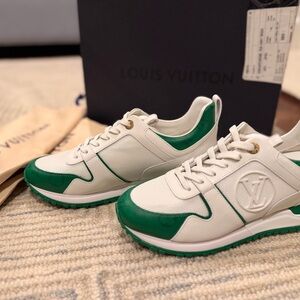 NEW! Louis Vuitton Runaway Sneakers; White and Green